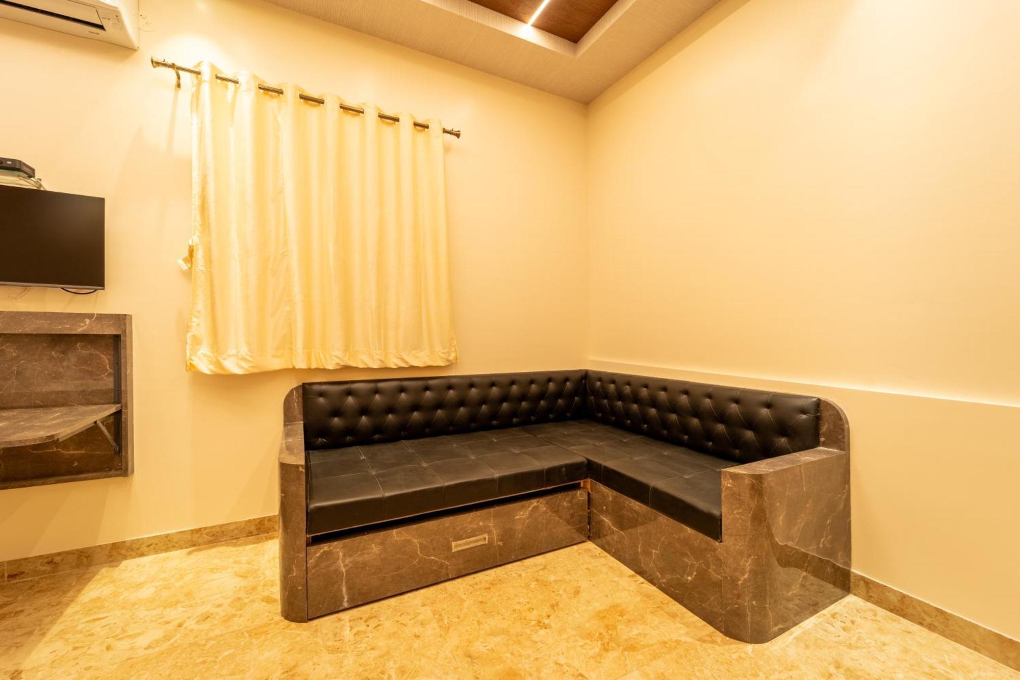 Seasons Suites - Hbr Bangalore Habitación foto