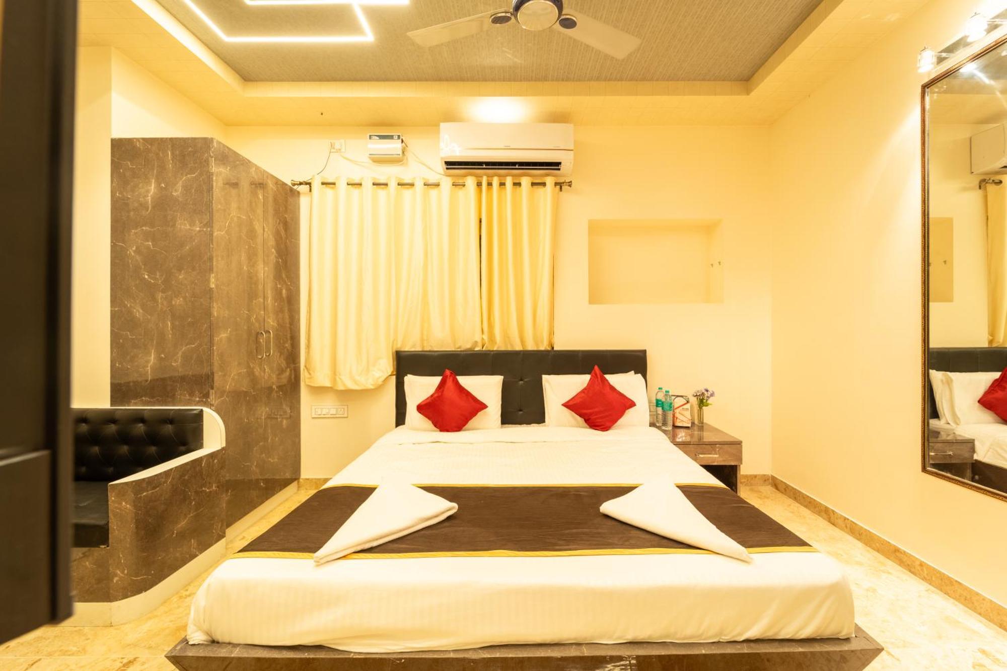 Seasons Suites - Hbr Bangalore Habitación foto