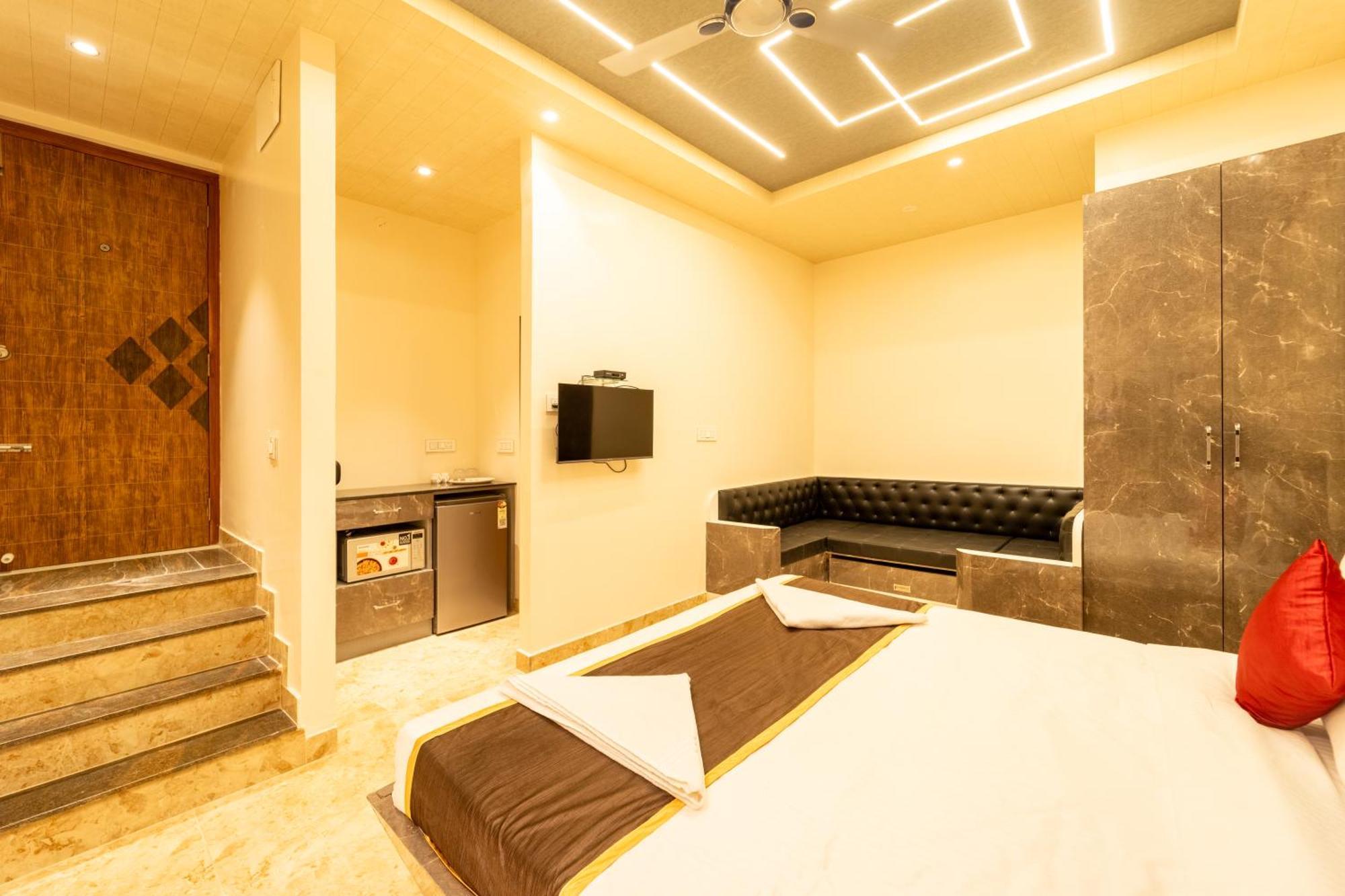 Seasons Suites - Hbr Bangalore Habitación foto