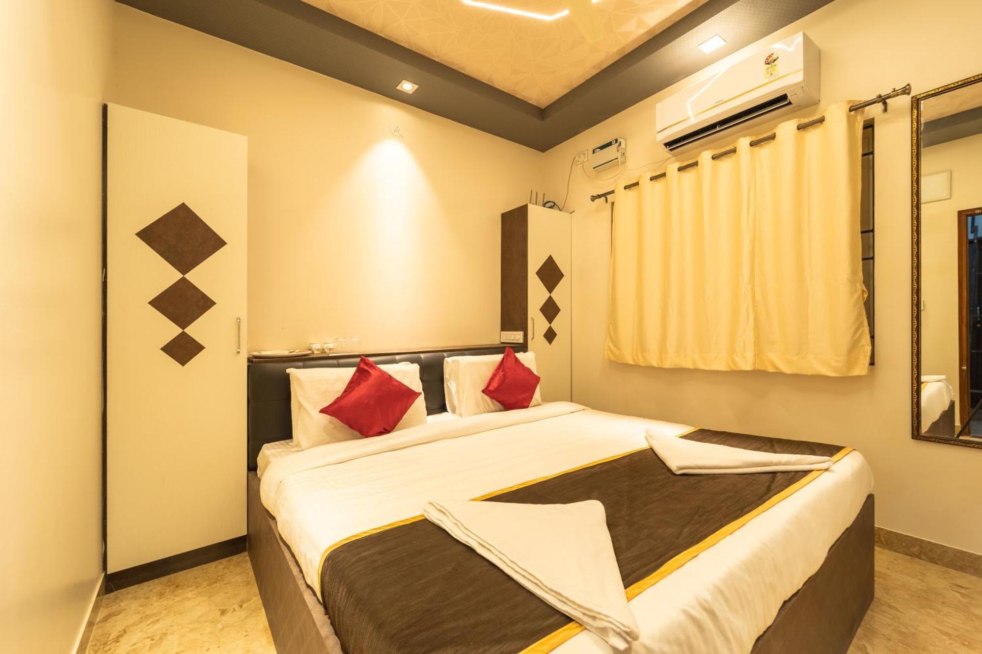 Seasons Suites - Hbr Bangalore Habitación foto