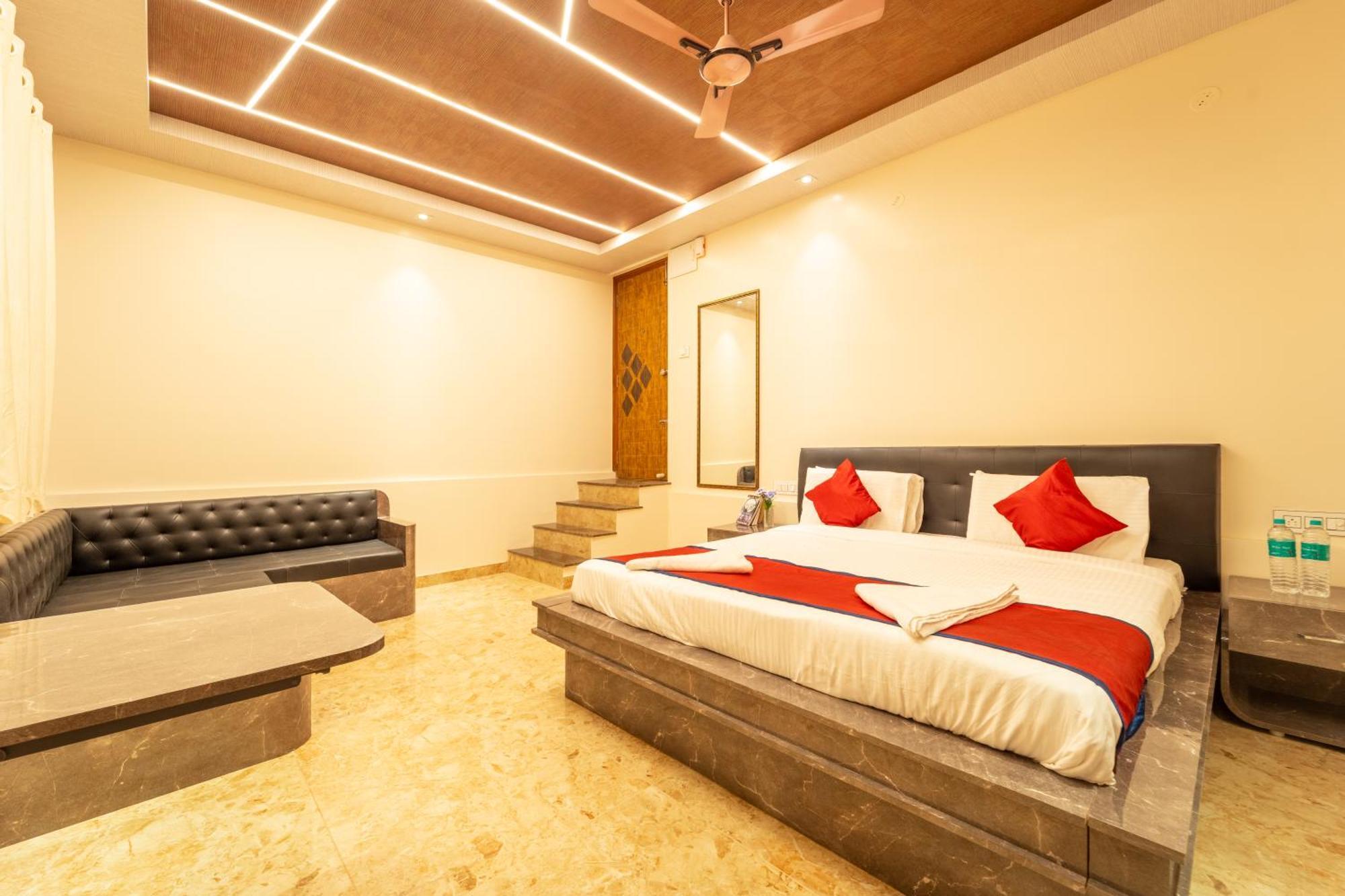 Seasons Suites - Hbr Bangalore Habitación foto