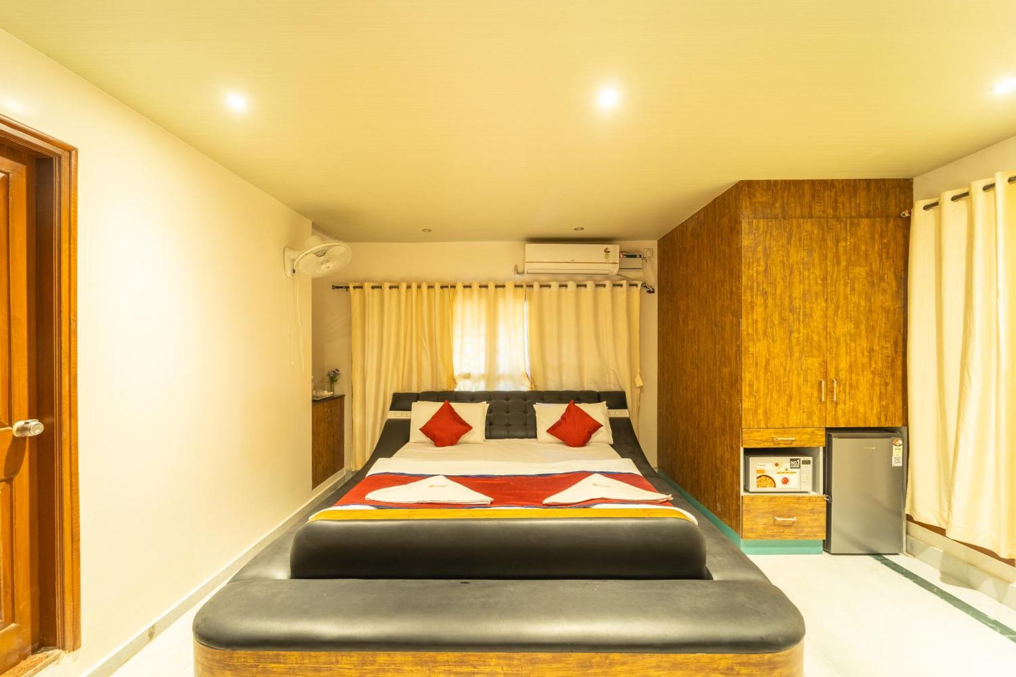 Seasons Suites - Hbr Bangalore Habitación foto